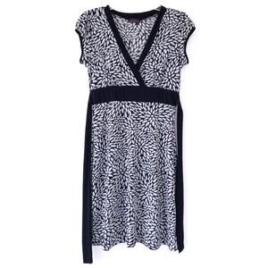 Tempted Hearts Short Sleeve V Neck Dress Black and White Floral Print Size M